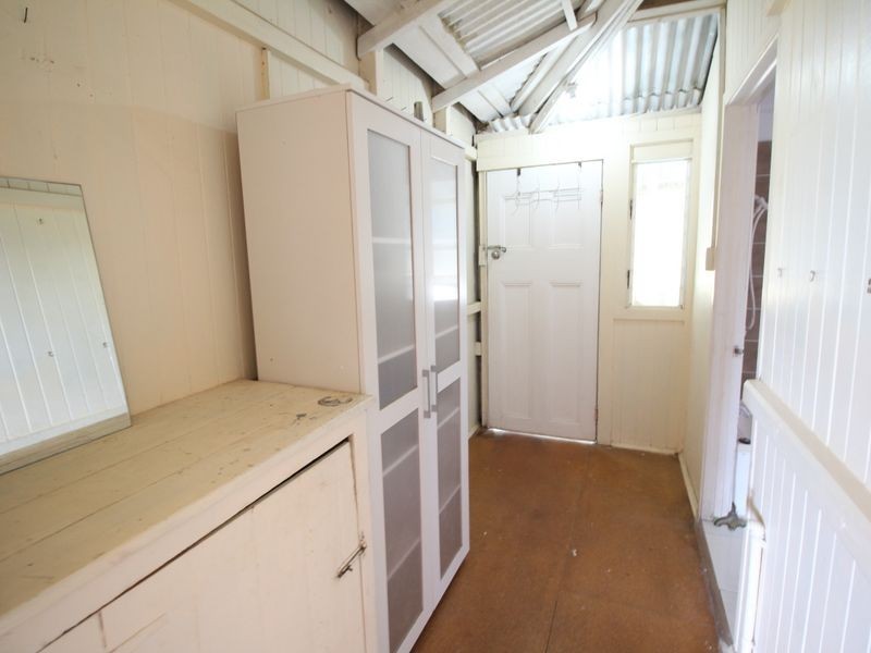 29 Bellambi Street, Toogoolawah QLD 4313