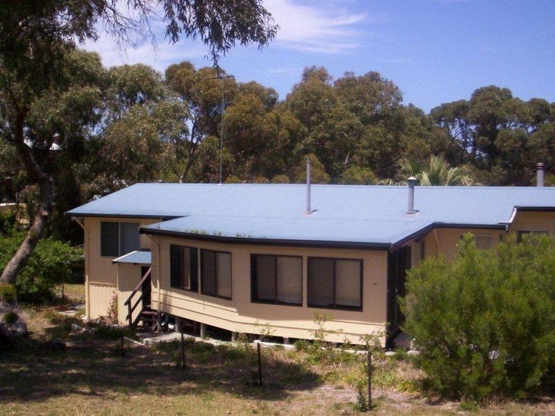 34 Shaw Street, Guilderton WA 6041