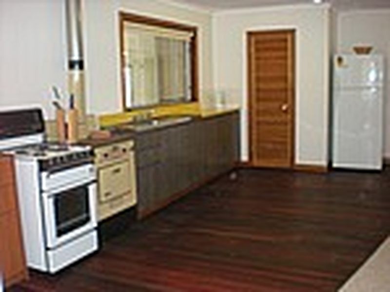 34 Shaw Street, Guilderton WA 6041