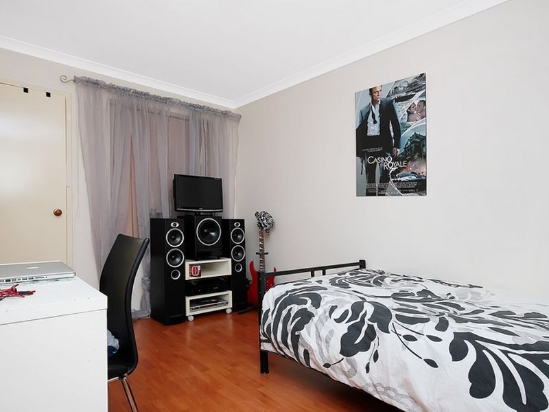 5 Meyer Court, Woodvale WA 6026