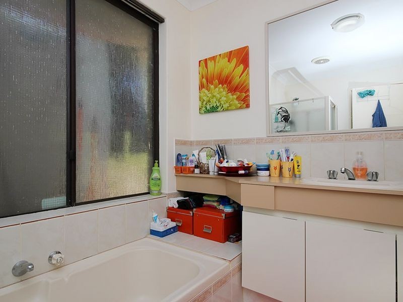 5 Meyer Court, Woodvale WA 6026