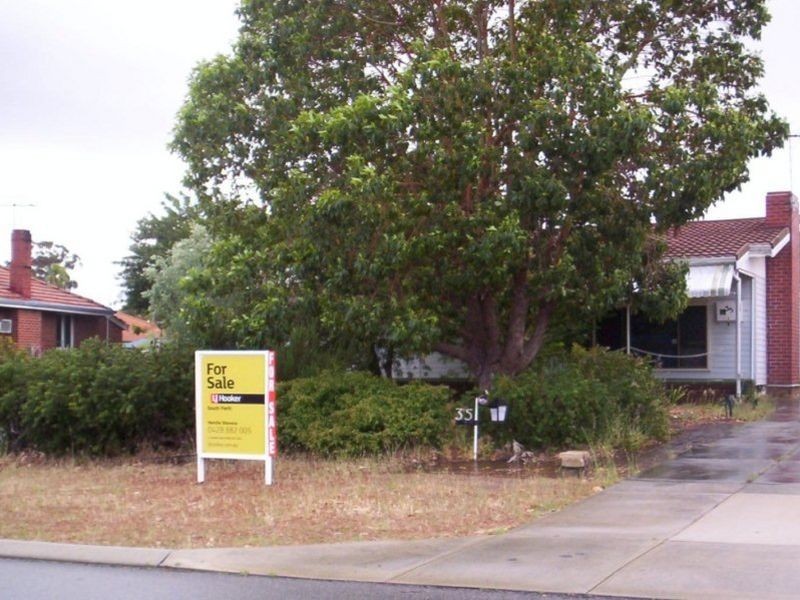 35 Apara Way, Nollamara WA 6061