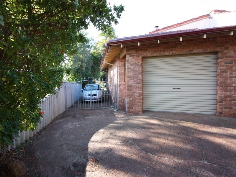 26 Winsor Road, Kalamunda WA 6076