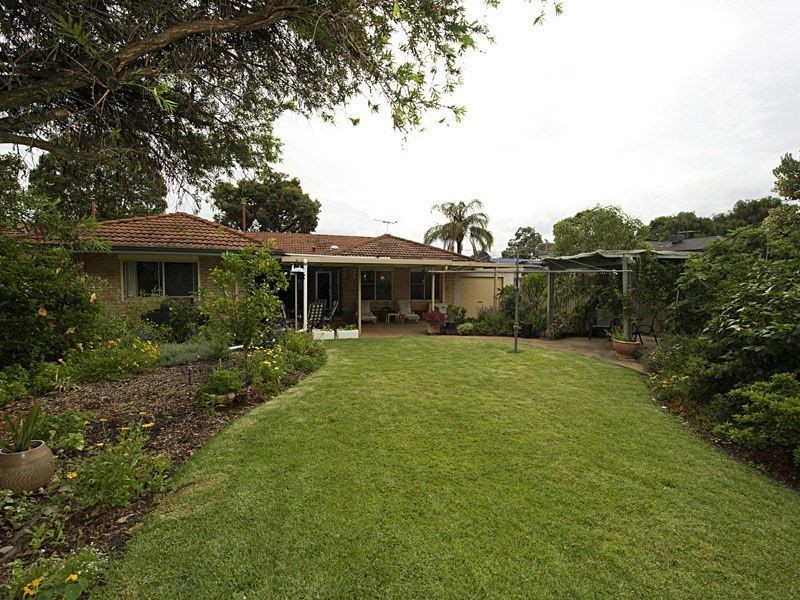 73 Gardiner Street, Belmont WA 6104