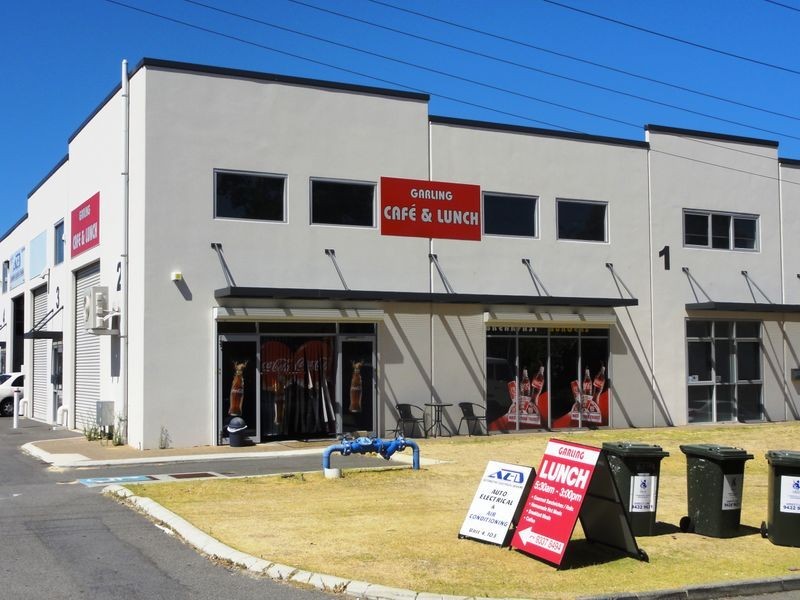 2/103 Garling Street, O’connor WA 6163