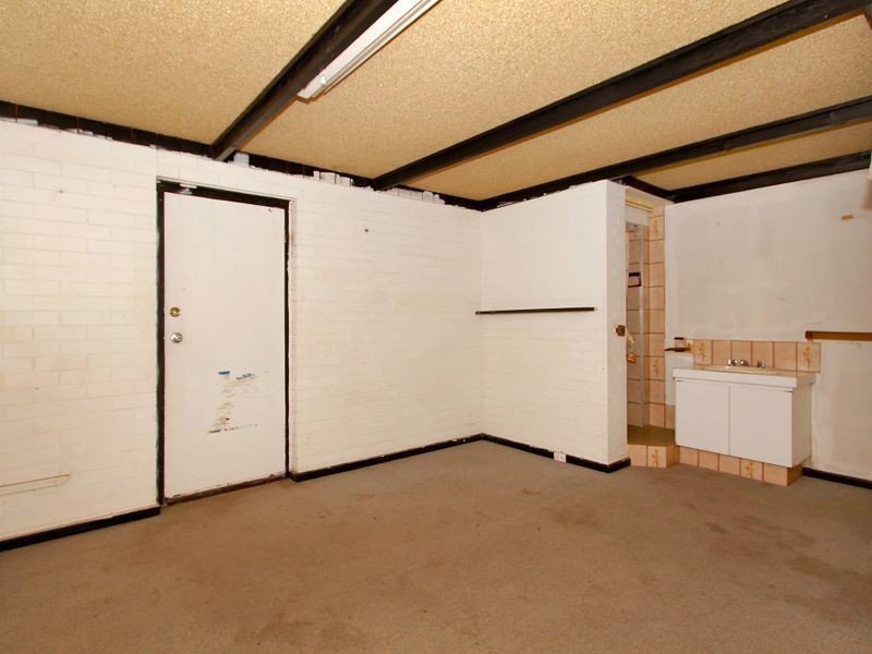 18 Richards Road, High Wycombe WA 6057