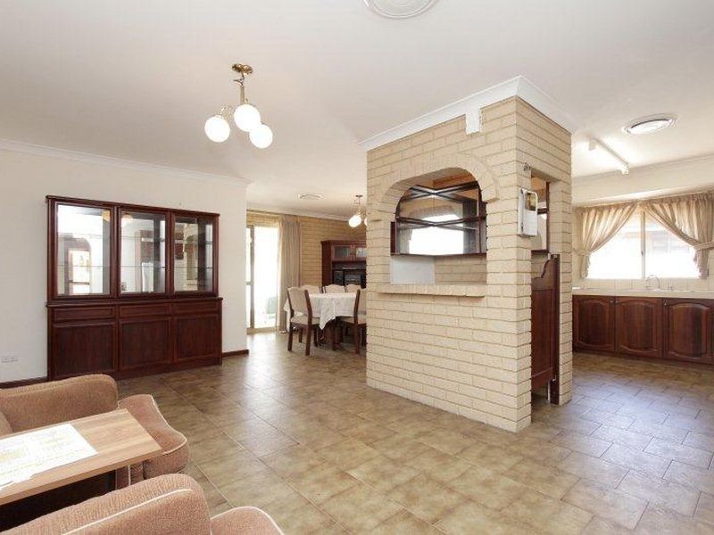 130 Jones Street, Stirling WA 6021