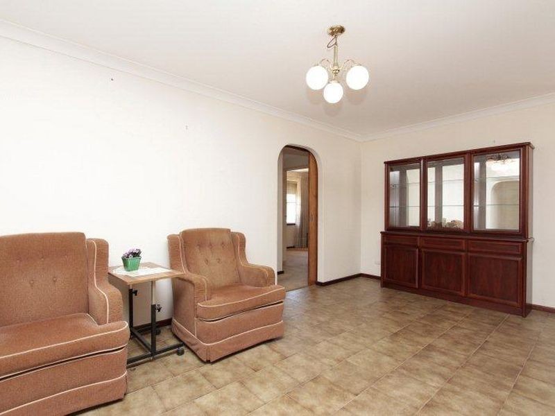 130 Jones Street, Stirling WA 6021