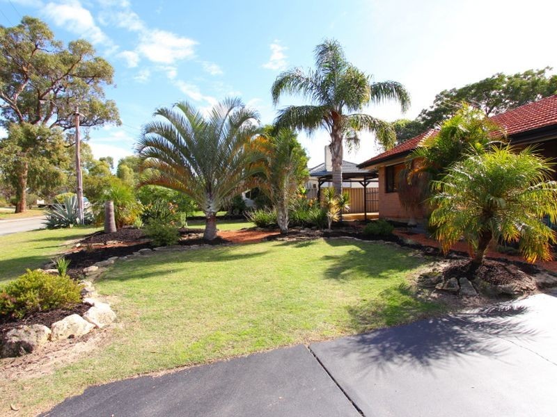 72 Sebastian Crescent, Coolbellup WA 6163