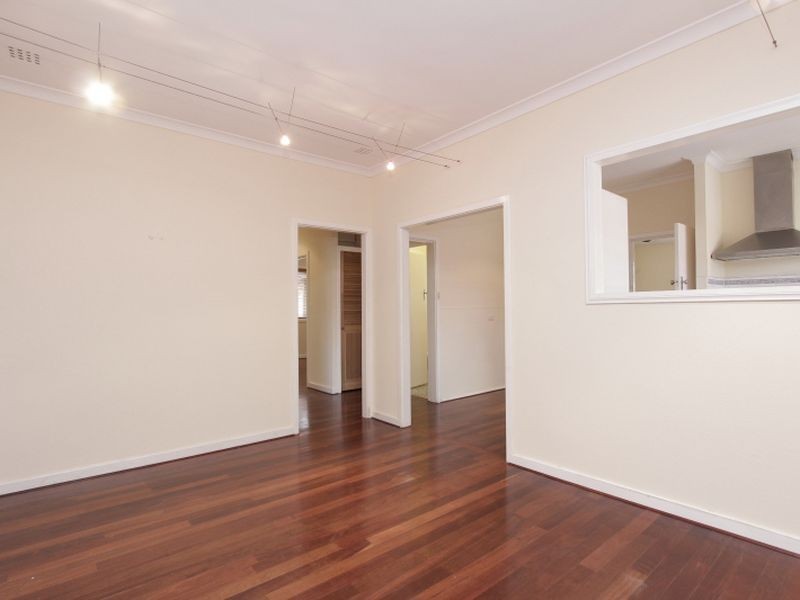 72 Sebastian Crescent, Coolbellup WA 6163