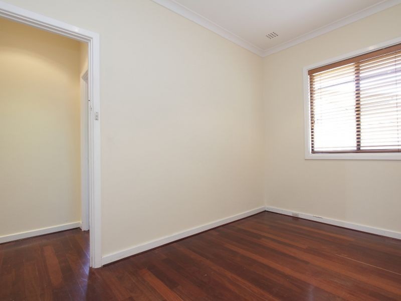 72 Sebastian Crescent, Coolbellup WA 6163