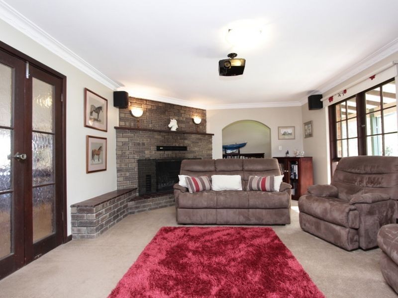 4620 Richardson Road, Stoneville WA 6081