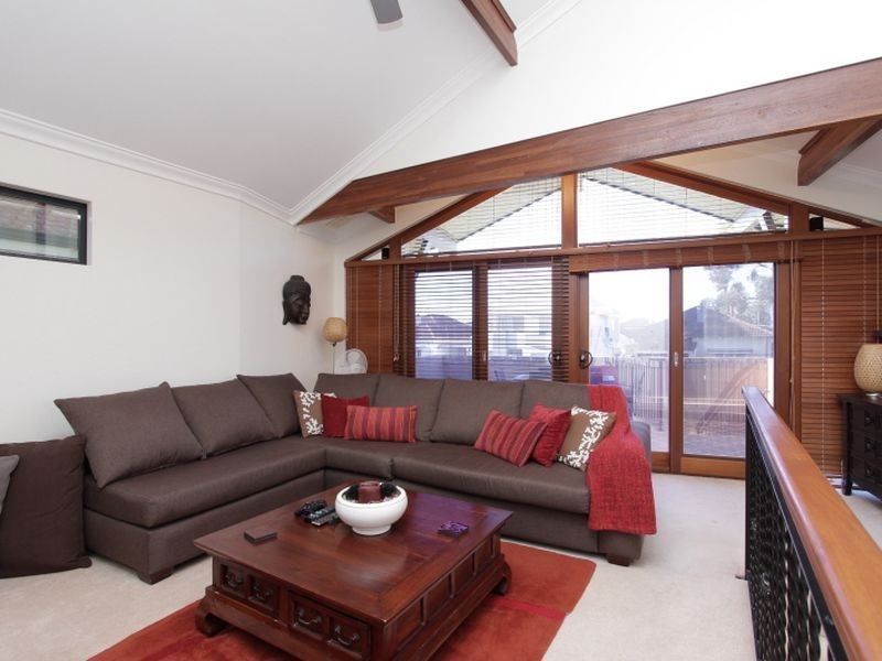 77 Douglas Avenue, South Perth WA 6151