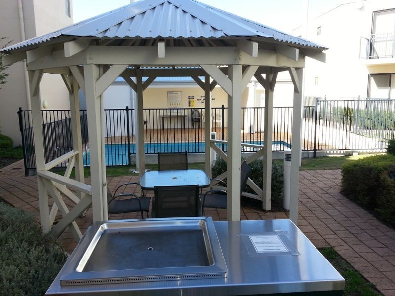 35/17 Southdown Place, Thornlie WA 6108