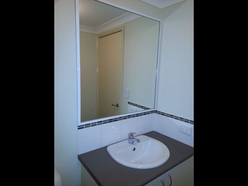 35/17 Southdown Place, Thornlie WA 6108