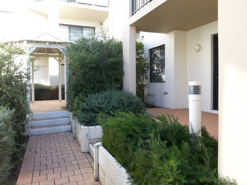 35/17 Southdown Place, Thornlie WA 6108