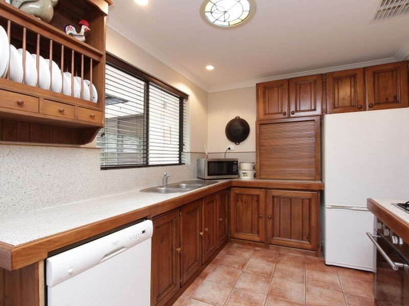 2265 Clayton Road, Helena Valley WA 6056