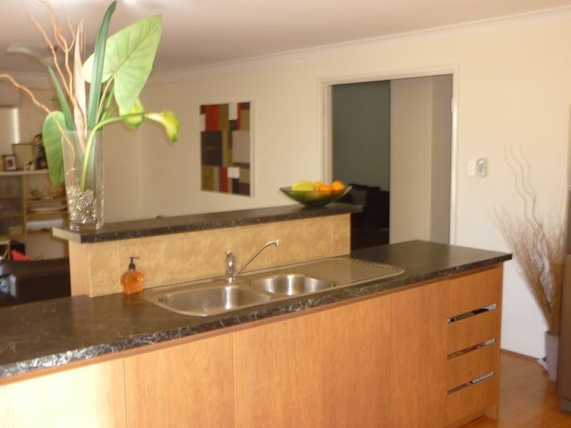 25 Santa Clara Crescent, Clarkson WA 6030