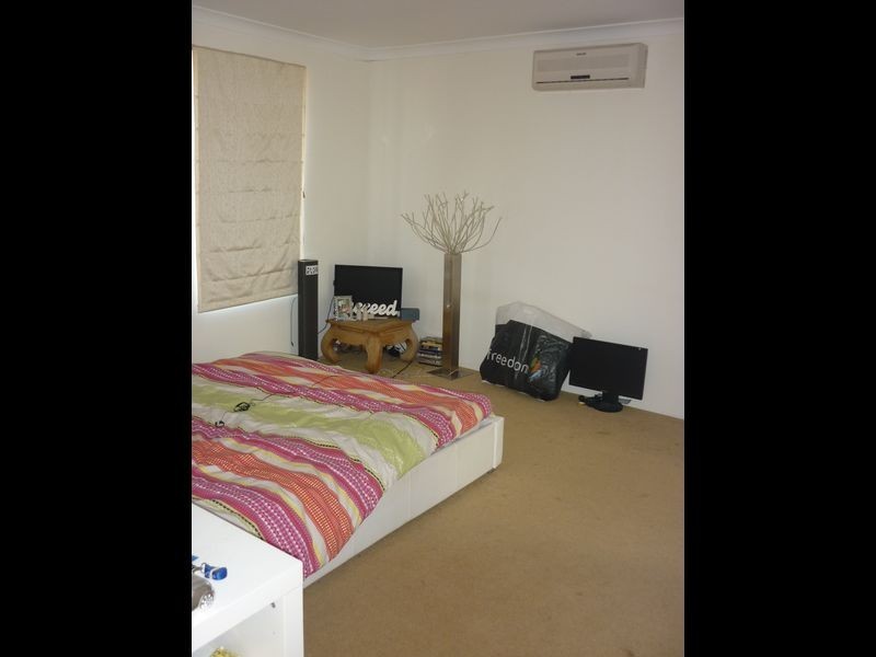 25 Santa Clara Crescent, Clarkson WA 6030