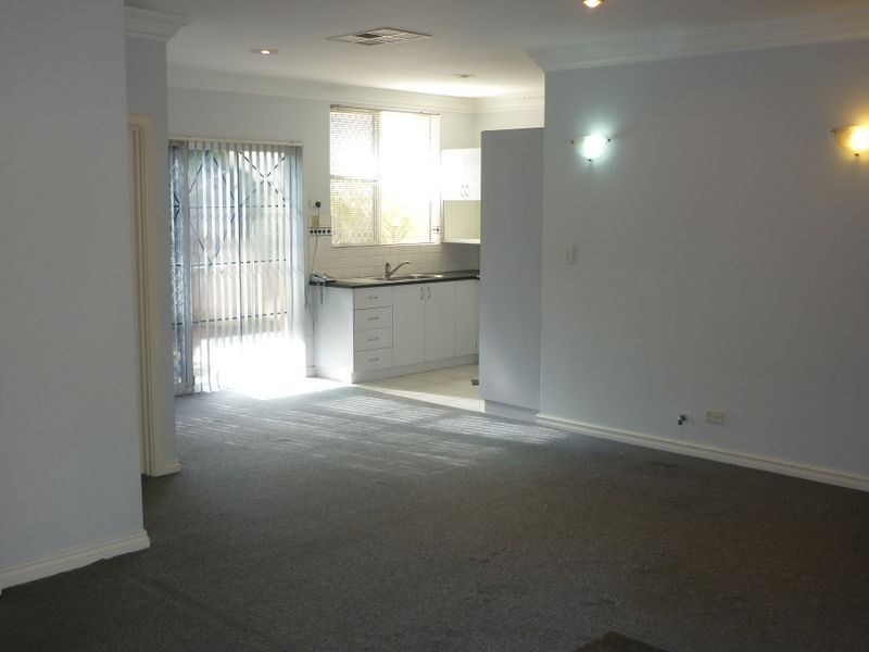 111A Ravenswood Drive, Westminster WA 6061