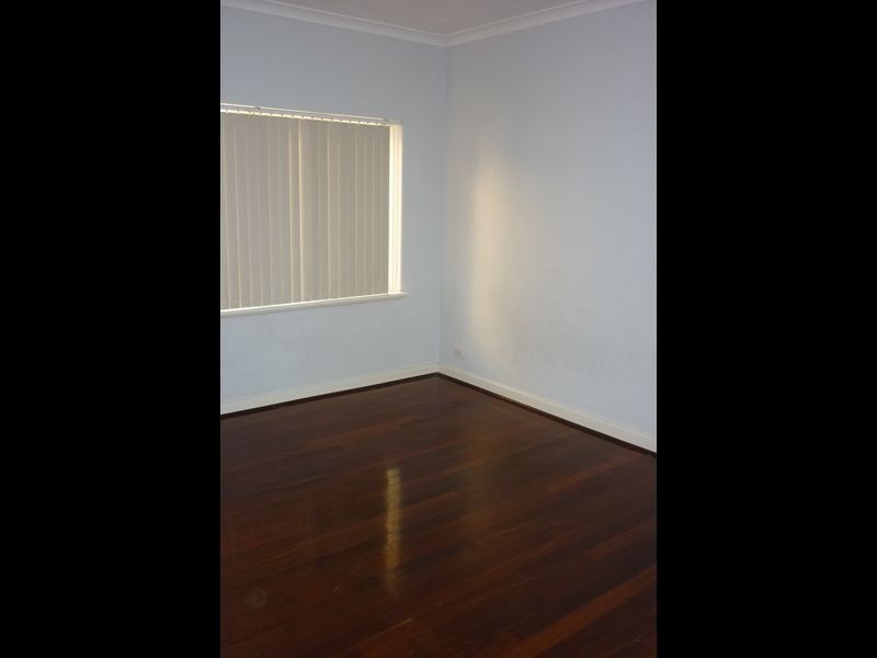 111A Ravenswood Drive, Westminster WA 6061