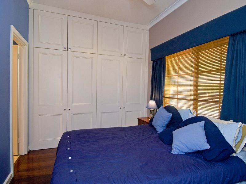 16 Kennard Street, Kensington WA 6151