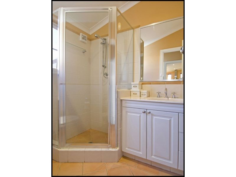 16 Kennard Street, Kensington WA 6151