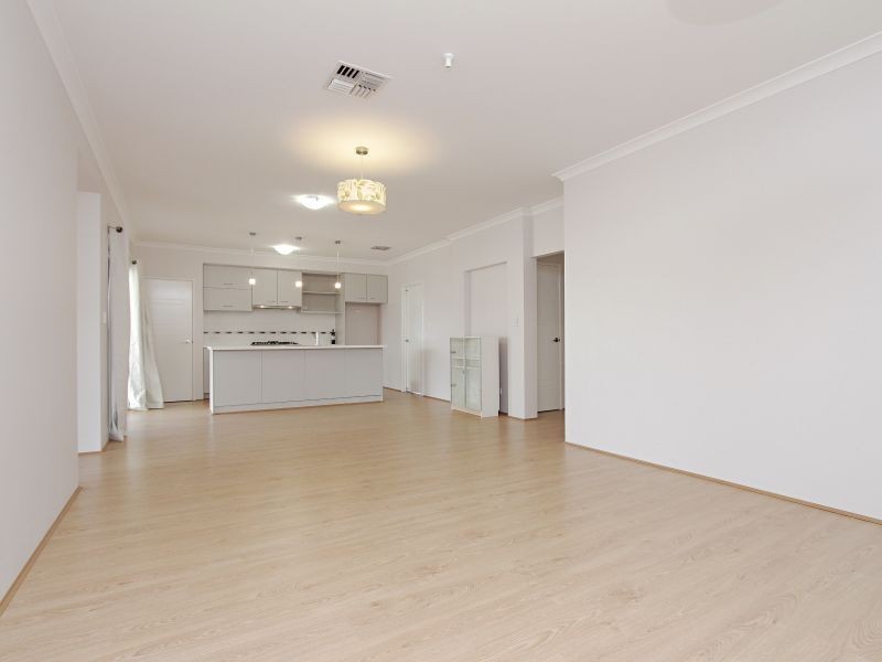 19 Dunlin Gardens, Beechboro WA 6063