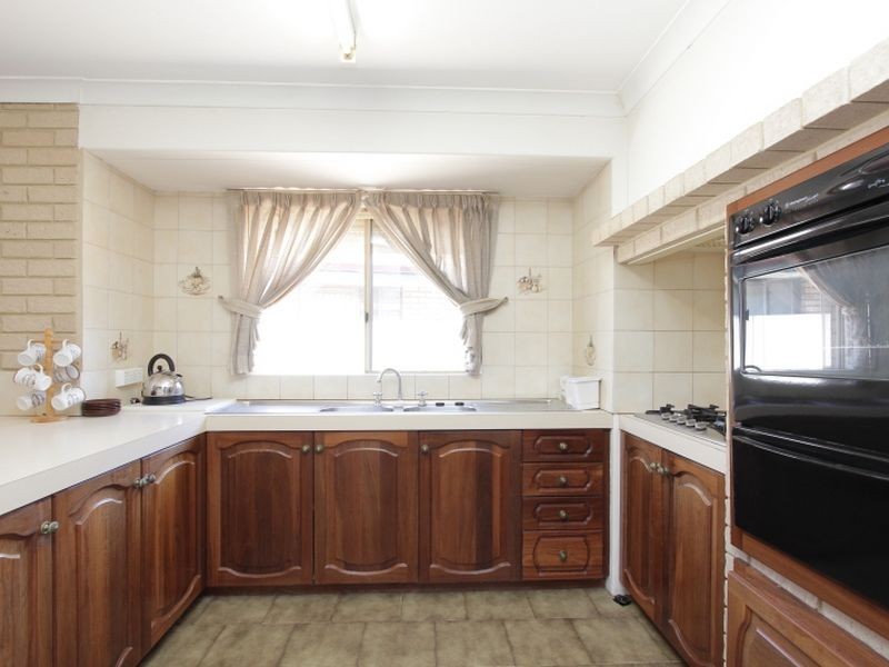 130 Jones Street, Stirling WA 6021