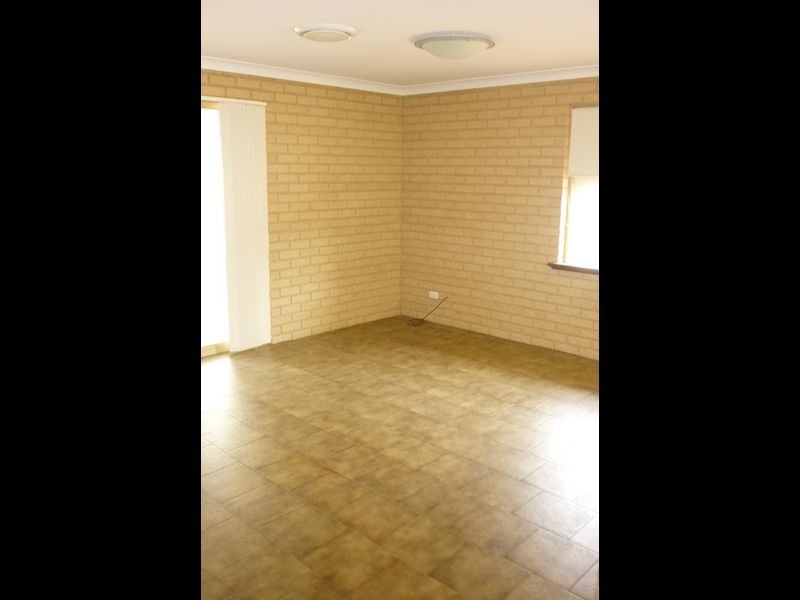 130 Jones Street, Stirling WA 6021