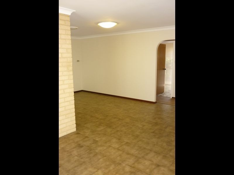 130 Jones Street, Stirling WA 6021