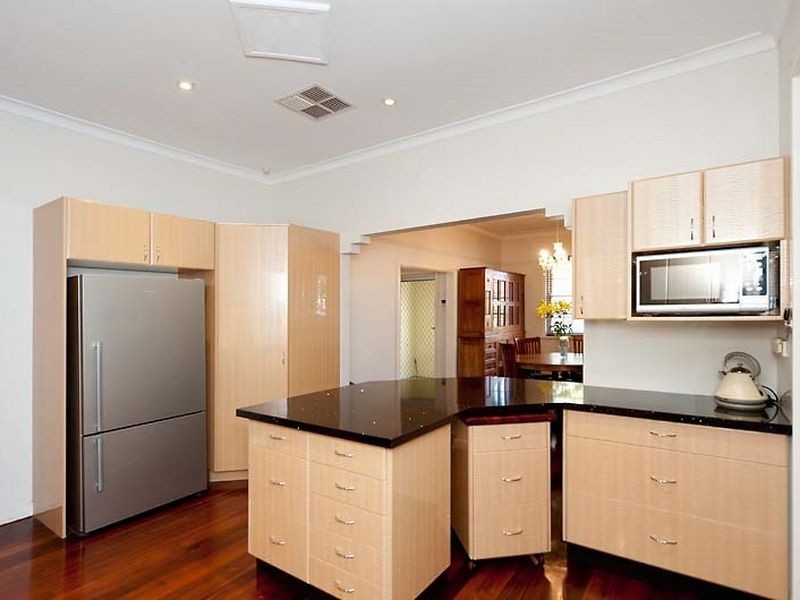 49 Edgecumbe Street, Como WA 6152