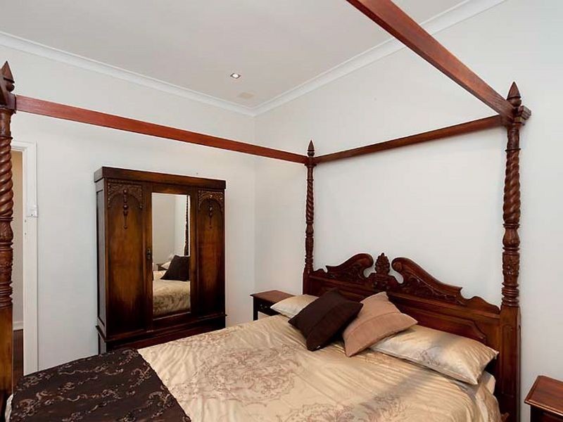 49 Edgecumbe Street, Como WA 6152