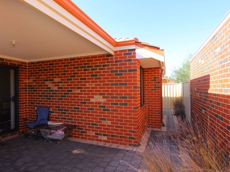 2/1 French Street, Ashfield WA 6054