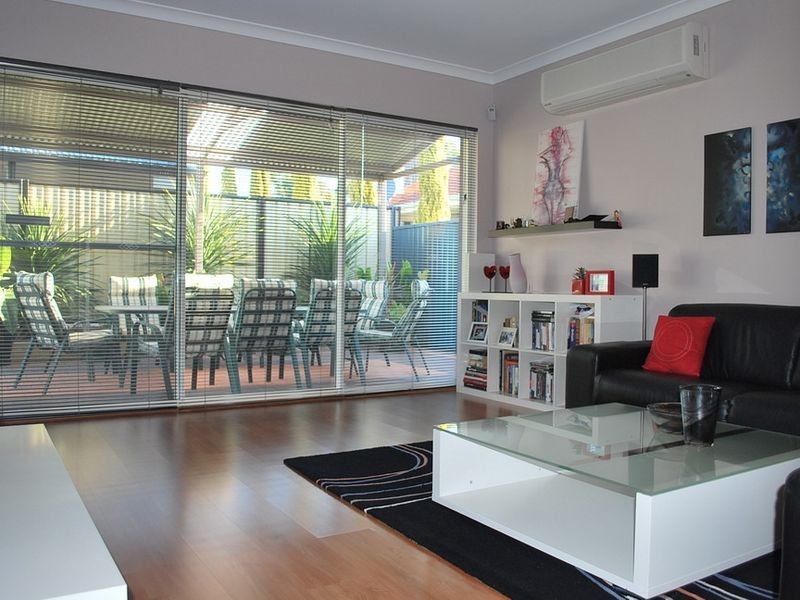 70A Eastdene Circle, Nollamara WA 6061