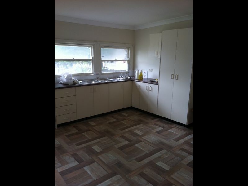 77 Woodville Road, Granville NSW 2142