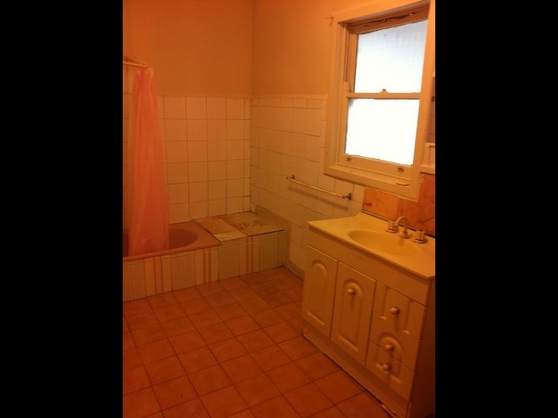 77 Woodville Road, Granville NSW 2142