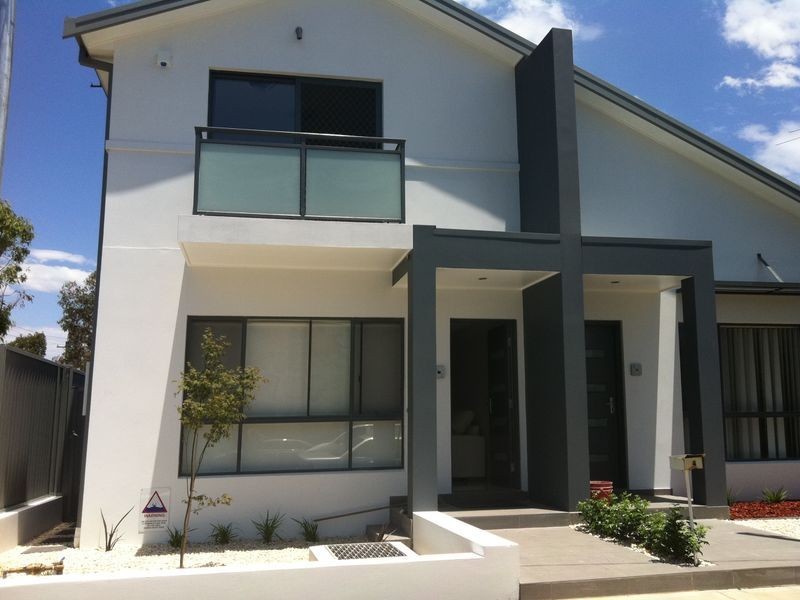 4 First Street, Granville NSW 2142