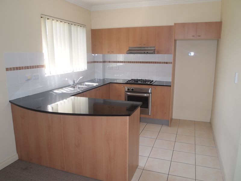 12/22 Blaxcell Street, Granville NSW 2142