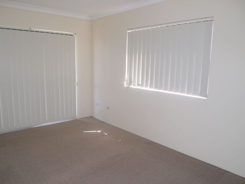 12/22 Blaxcell Street, Granville NSW 2142