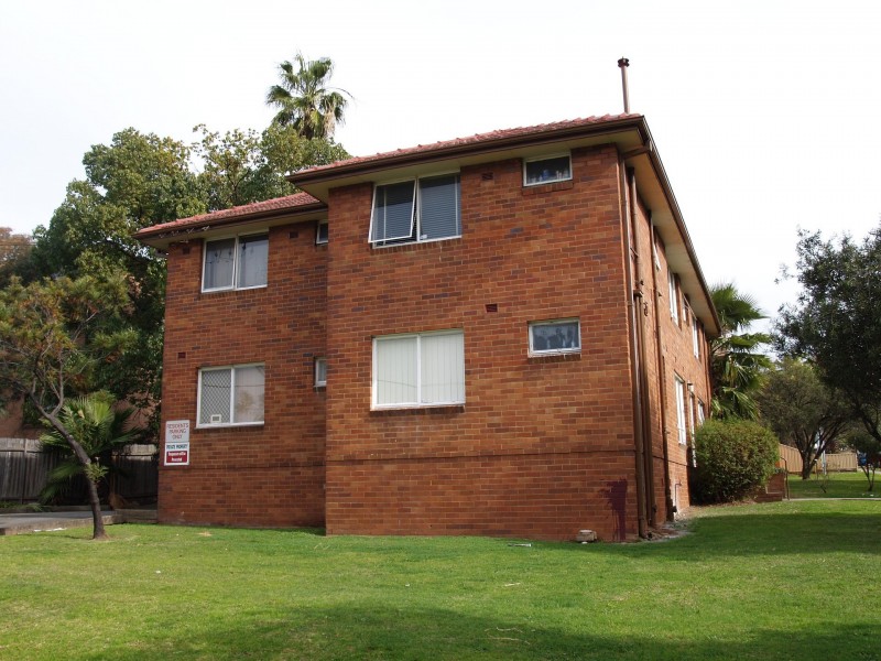 Unit 1/137 Military Road, Guildford NSW 2161