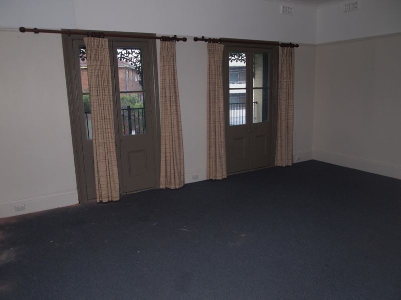 10 Russell Street, Granville NSW 2142