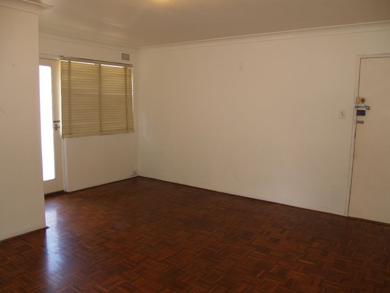 8/19 Blaxcell Street, Granville NSW 2142