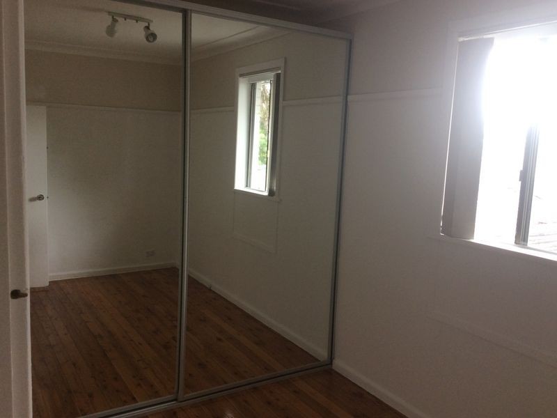 18 Gladys Crescent, Seven Hills NSW 2147