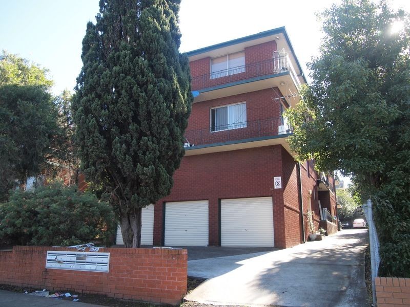 8/33 Bowden Street, Harris Park NSW 2150