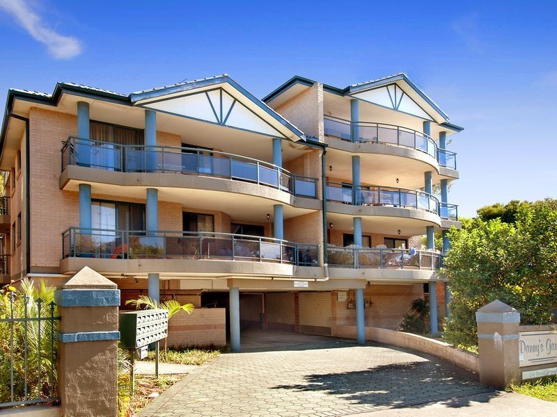 17/12-16 Blaxcell Street, Granville NSW 2142