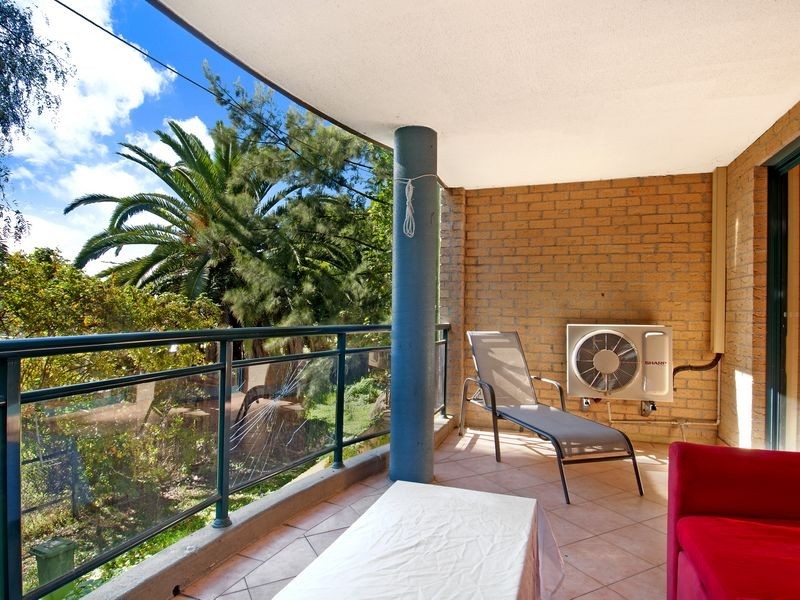 17/12-16 Blaxcell Street, Granville NSW 2142