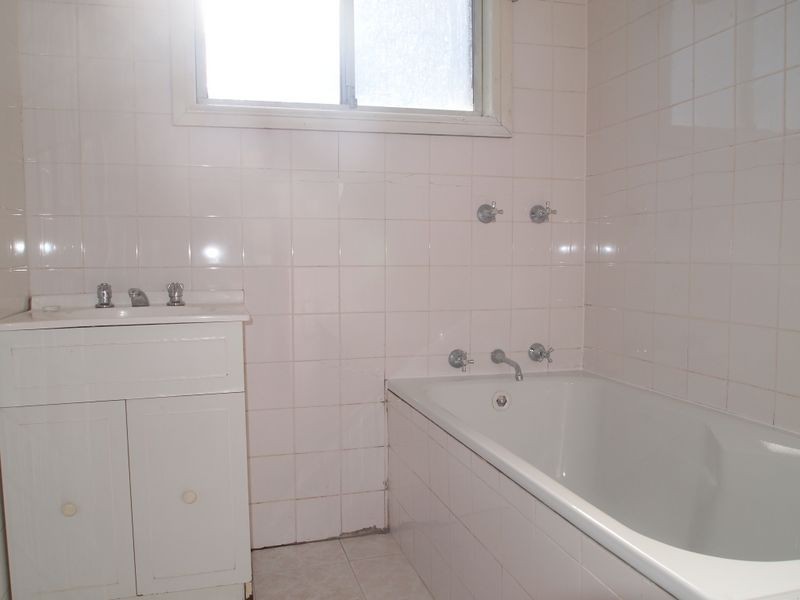 34 Bennalong Street, Granville NSW 2142