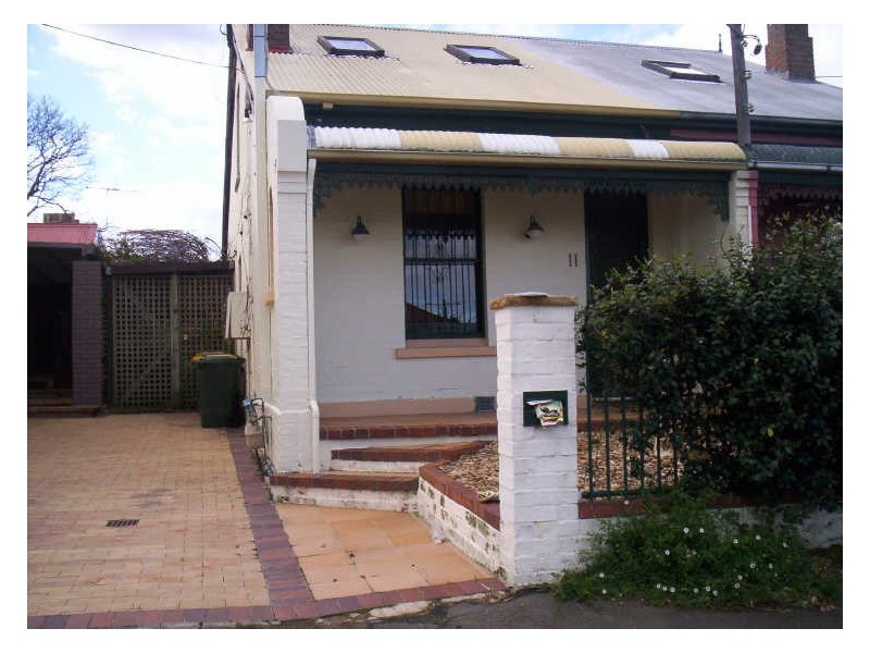 11 Queen Street, Granville NSW 2142