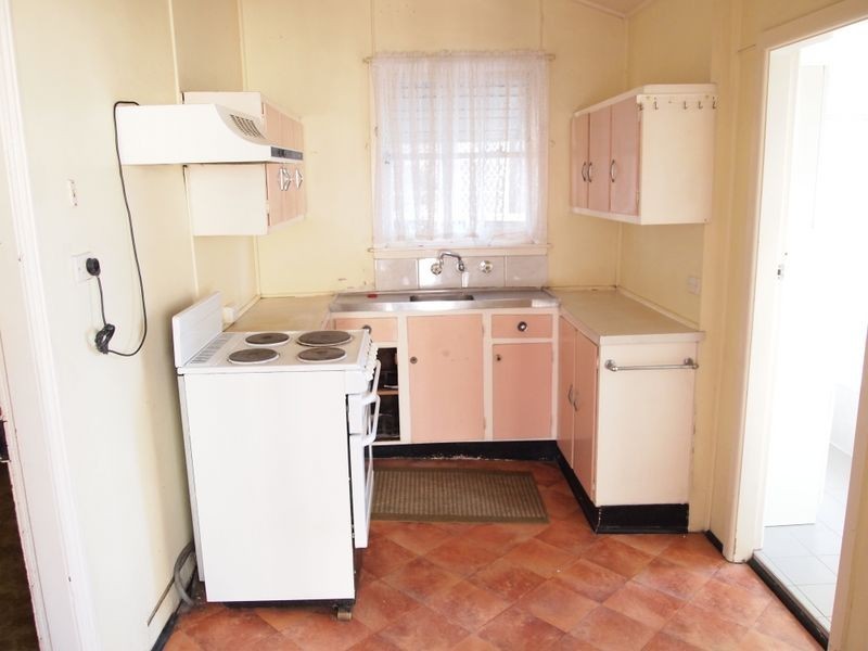 25 Daniel Street, Granville NSW 2142